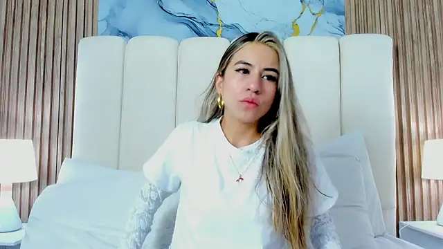 Ariana greenblat online show from 03.28.26