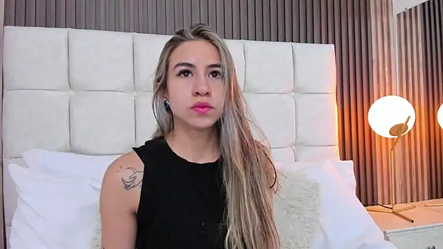 Ariana greenblat online show from 04.15.26