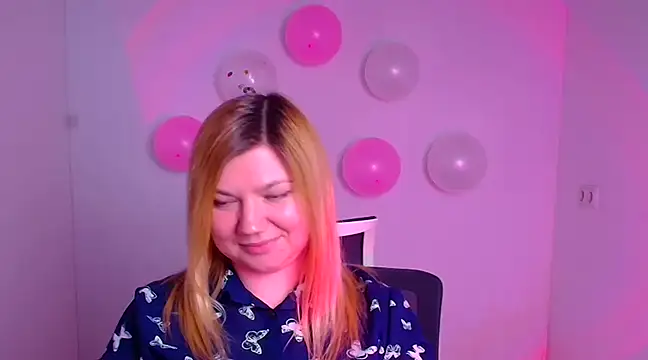 Lola moree online show from 02.15.25