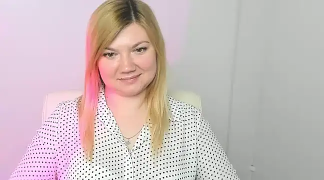 Lola moree online show from 03.20.25