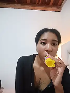 Zaira Rose  online show from 06.25.26