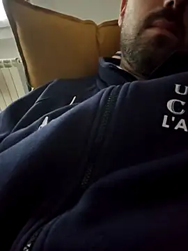 Snapshot of pagopoco chatting on 12.21.25 pagopoco online show from 12.21.25