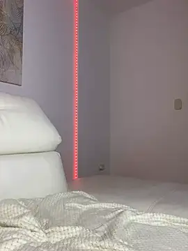 eileensophi online show from 03.10.25