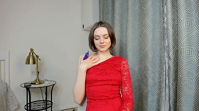 Snapshot of Hustle_Babyy chatting on 02.11.25 Hustle Babyy online show from 02.11.25