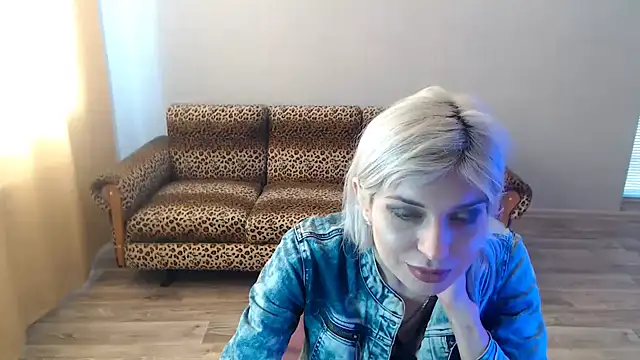 SexyBeatriice online show from 02.21.25