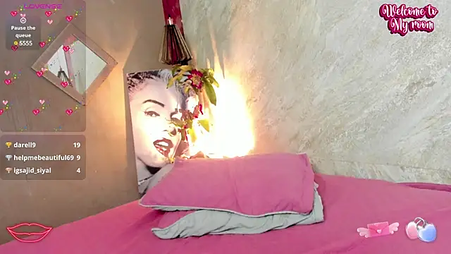 Snapshot of Estefy_gomez09 chatting on 01.31.25 Estefy gomez09 online show from 01.31.25