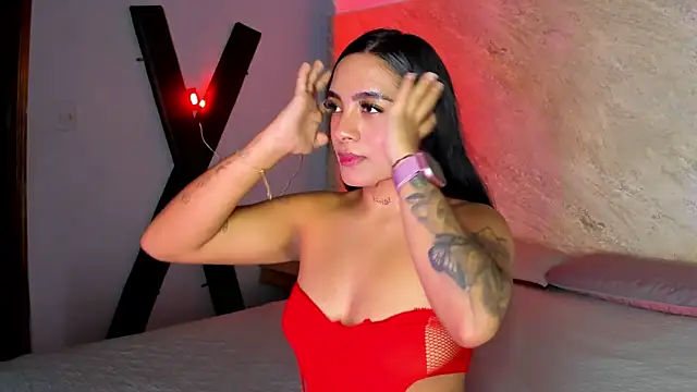 Snapshot of Estefy_gomez09 chatting on 10.04.25 Estefy gomez09 online show from 10.04.25