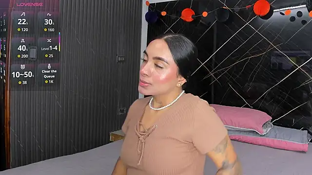 Snapshot of Estefy_gomez09 chatting on 11.06.25 Estefy gomez09 online show from 11.06.25