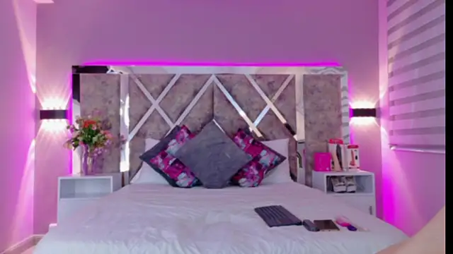 CandyLuxury   online show from 04.23.26