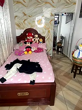 kendall morry online show from 10.04.25