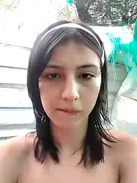 Maiden-Hot online show from 02.06.25