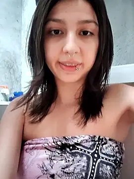 Maiden-Hot online show from 01.12.26