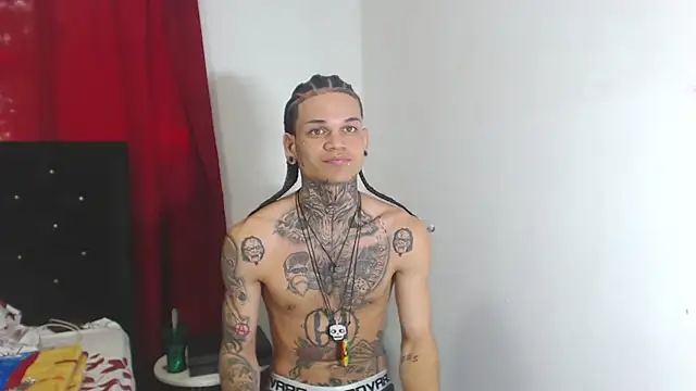 hot man05 online show from 02.21.25