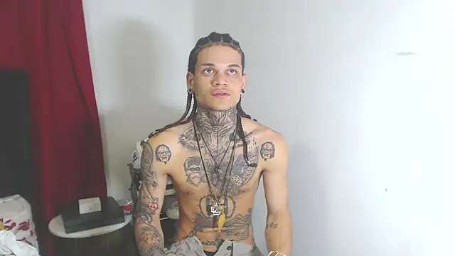 hot man05 online show from 02.27.25