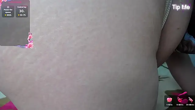 Snapshot of Alinna_addas_03 chatting on 03.15.25 Alinna addas 03 online show from 03.15.25