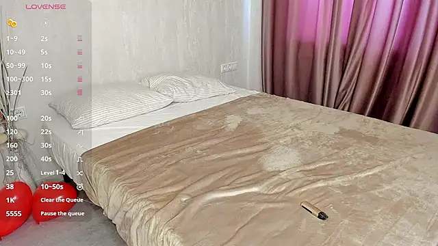 Nikki Kai online show from 02.20.25