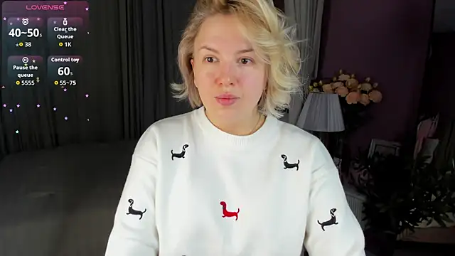 Nikki Kai online show from 12.20.25