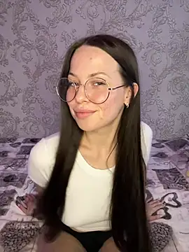 Snapshot of Arielle_Swan chatting on 01.29.25 Arielle Swan online show from 01.29.25