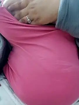 Snapshot of pora-34 chatting on 02.02.25 pora-34 online show from 02.02.25