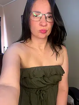 ValeriaVixen online show from 09.25.25