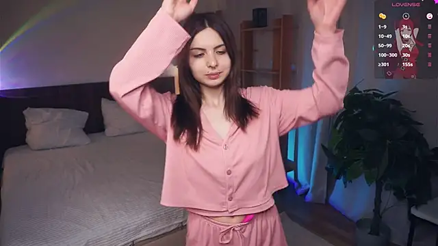 ErlinaBuoy online show from 03.09.25