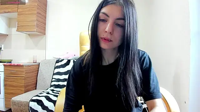 ErlinaBuoy online show from 07.16.26