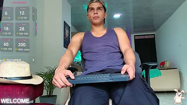 Snapshot of Dwayne_Brown chatting on 09.15.25 Dwayne Brown online show from 09.15.25