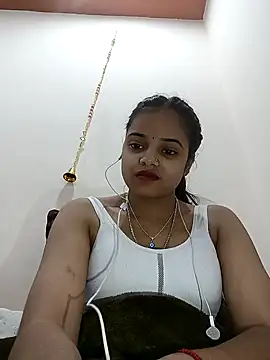 Snapshot of RAYI_123 chatting on 02.01.25 RAYI 123 online show from 02.01.25