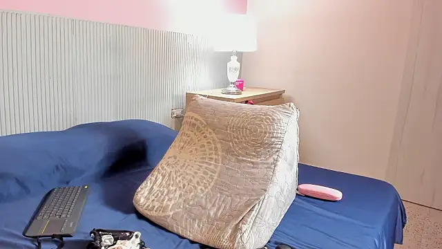 yeikafoxy online show from 03.07.26