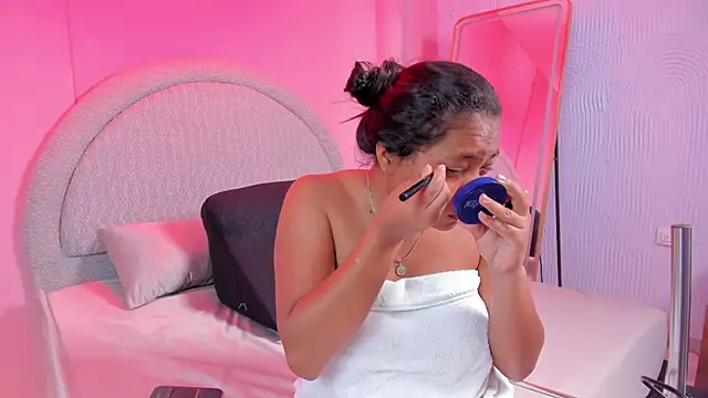 yeikafoxy online show from 04.16.26