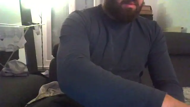 Snapshot of Zer_oki chatting on 09.26.25 Zer oki online show from 09.26.25