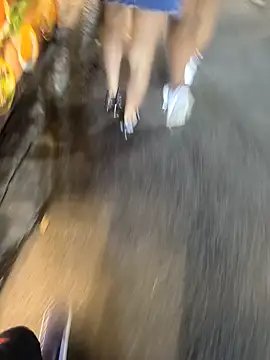 Snapshot of Street_royal chatting on 02.04.25 Street royal online show from 02.04.25