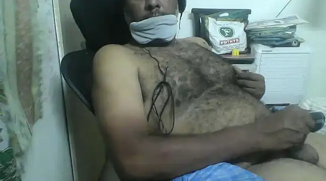 awesomeroc123 online show from 02.28.25