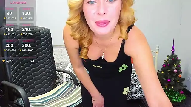 Mira Whites online show from 12.16.25