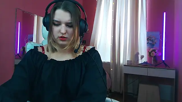 Snapshot of Jenny_Smit chatting on 03.04.25 Jenny Smit online show from 03.04.25