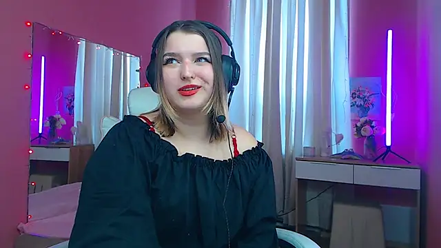 Snapshot of Jenny_Smit chatting on 03.05.25 Jenny Smit online show from 03.05.25