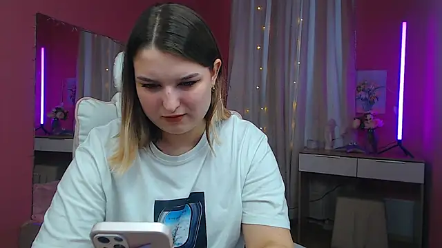 Snapshot of Jenny_Smit chatting on 03.12.25 Jenny Smit online show from 03.12.25