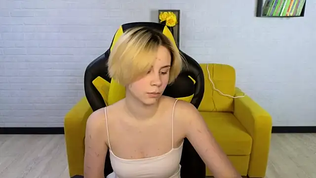 BettyCarter07 online show from 02.05.25