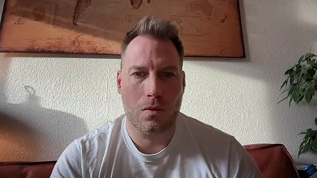 Christian87xxx online show from 12.20.25