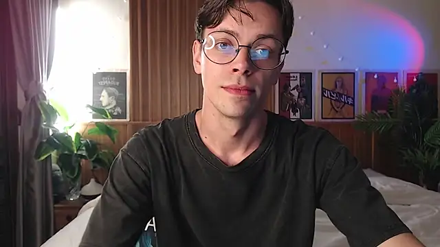 William Henry  online show from 02.07.26