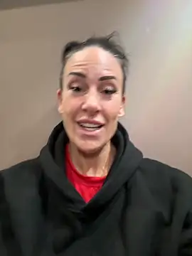 Snapshot of goddess-harper chatting on 10.06.25 goddess-harper online show from 10.06.25