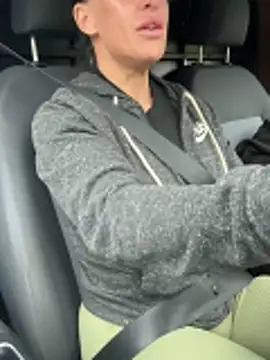 Snapshot of goddess-harper chatting on 10.26.25 goddess-harper online show from 10.26.25