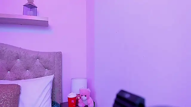 Snapshot of tamararose1 chatting on 02.17.25 tamararose1 online show from 02.17.25