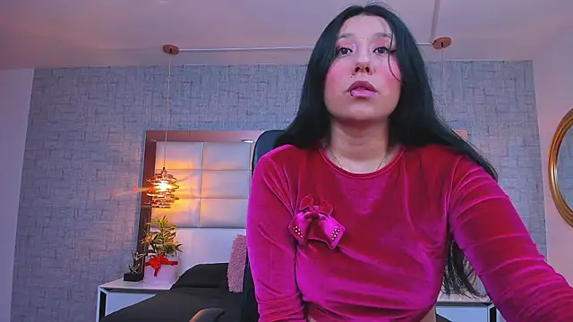 Nohemi louse online show from 03.27.26