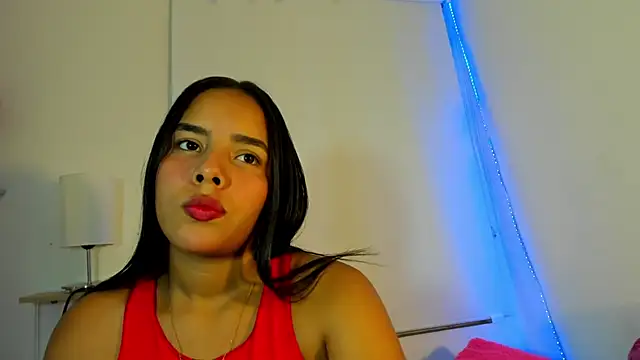 Roxy Stonee online show from 12.02.25