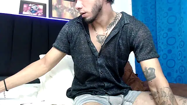 Niick01  online show from 02.23.25