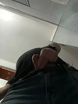 fuocovivo4 online show from 02.08.25