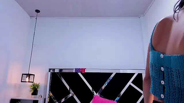 Annyrosee online show from 03.08.25