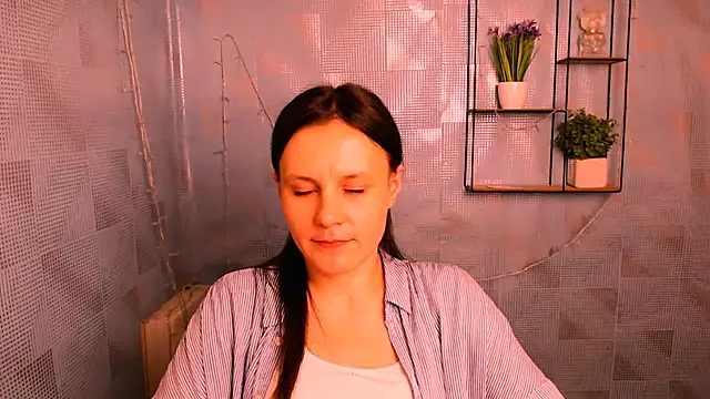 ValeriaHeart  online show from 02.04.25