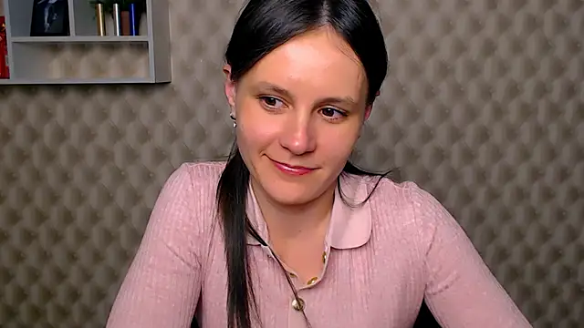 ValeriaHeart  online show from 02.25.25